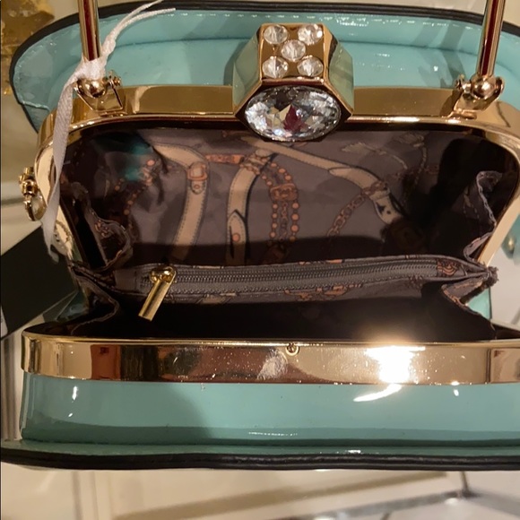 Gramercy & Grand classy hand bag - Picture 7 of 10